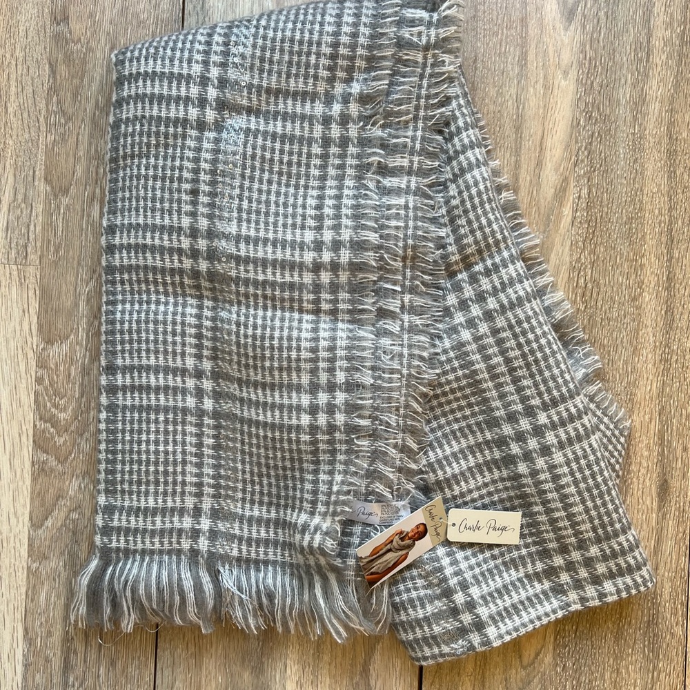 NWT Charlie Page Scarf wrap